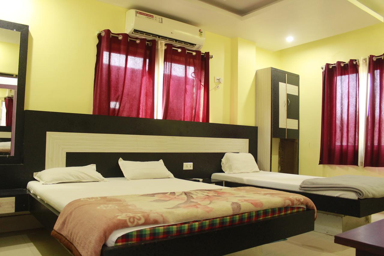 Hotel Meera Palace Deoghar Exterior photo